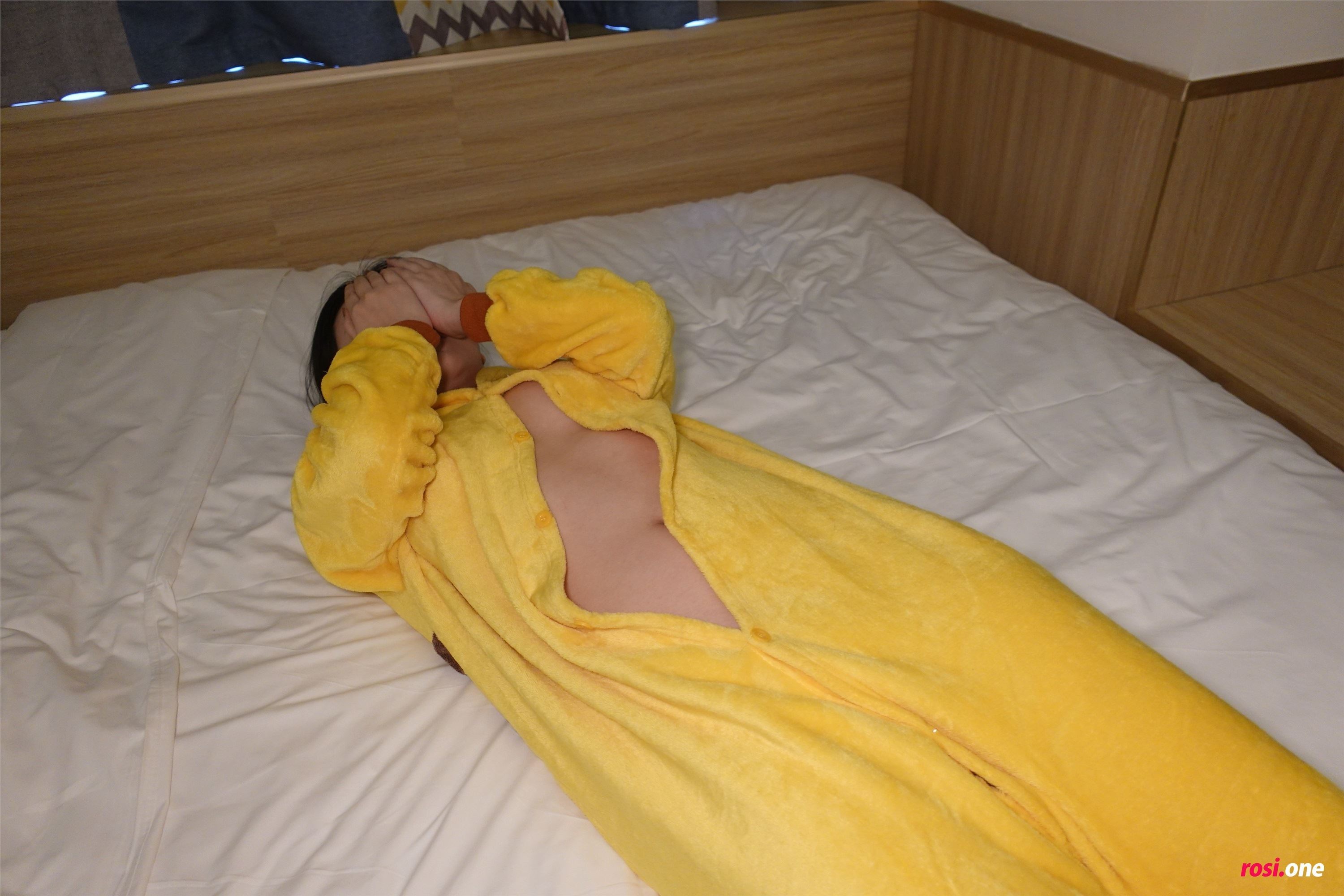 ROSI写真 2021.11.13 NO.3631